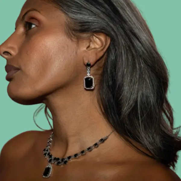 XZ10 – Emerald Stone Necklace & Ear Rings Set